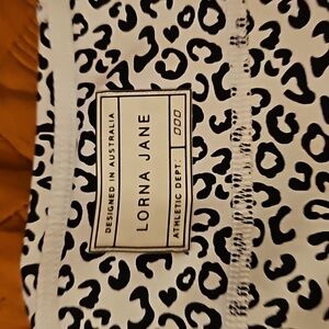 Lorna Jane leggings